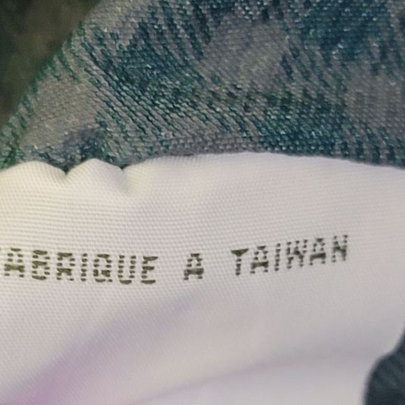 Vintage 1980s ATLANTIC Floral Tapestry Travel Zippered Shopping Tote Bag, Green - Picture 15 of 16